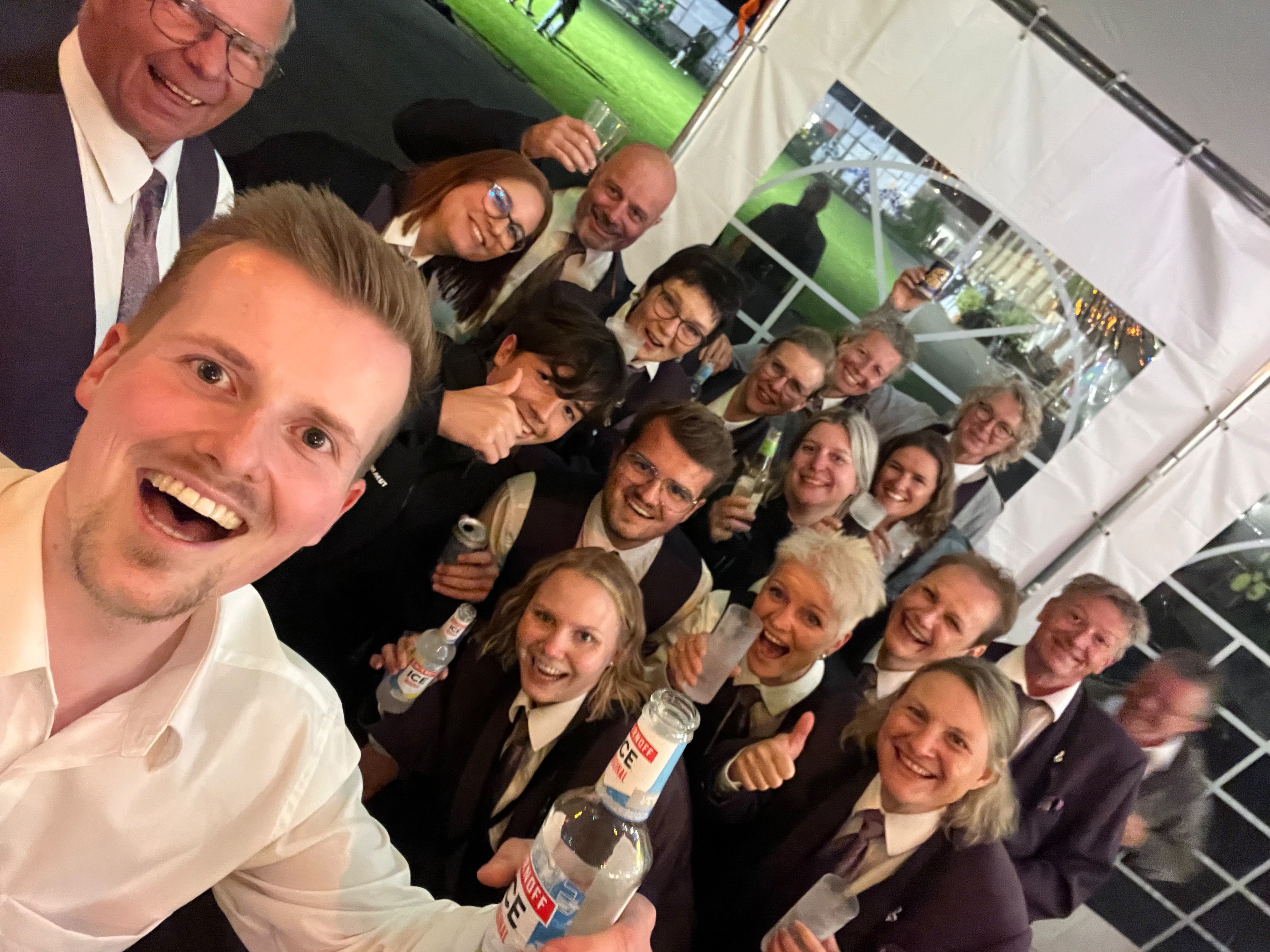 Ein Selfie von MGU Mitglieder