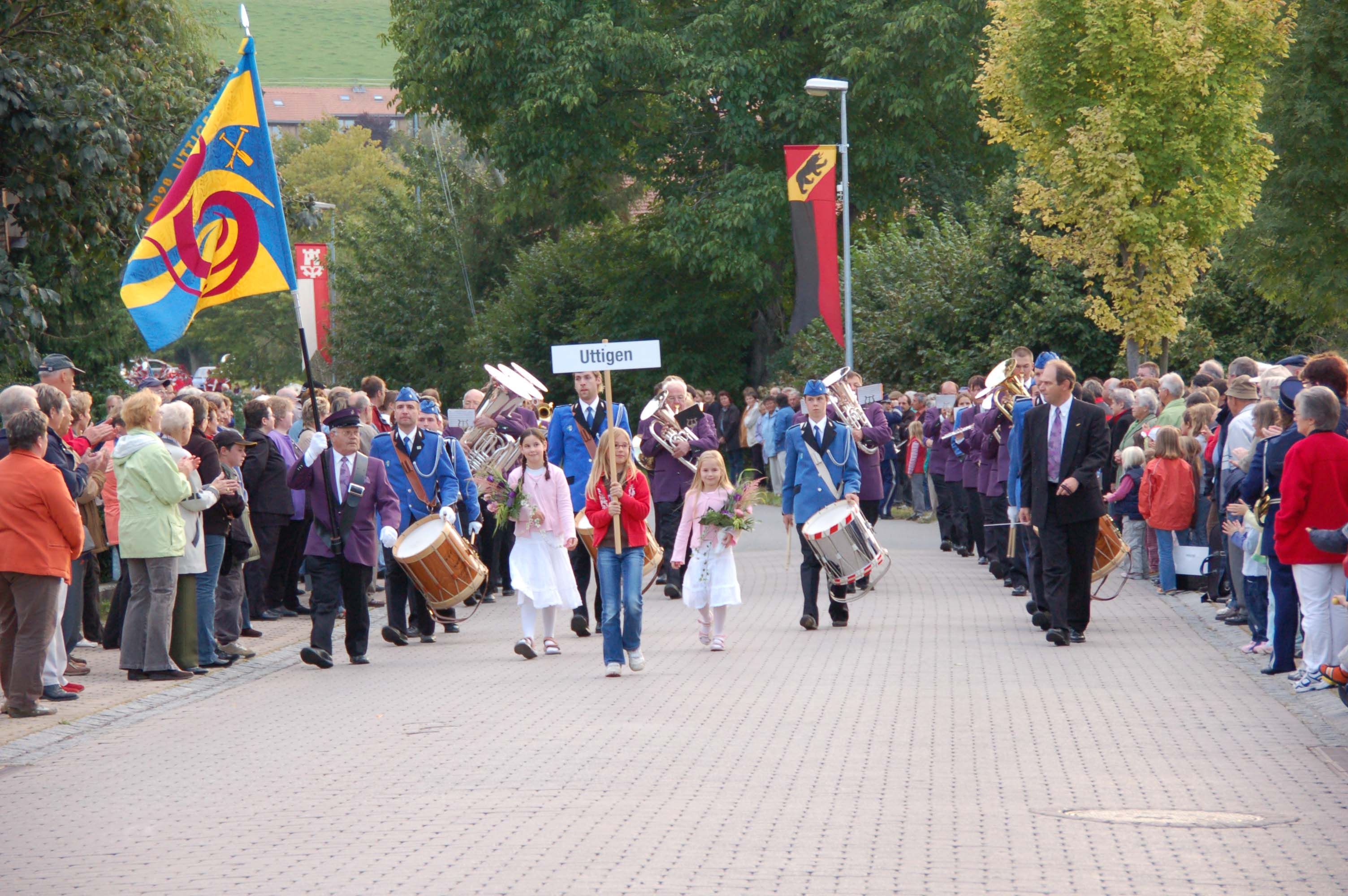 MGU an der Marschmusikparade (von vorne aufgenommen)