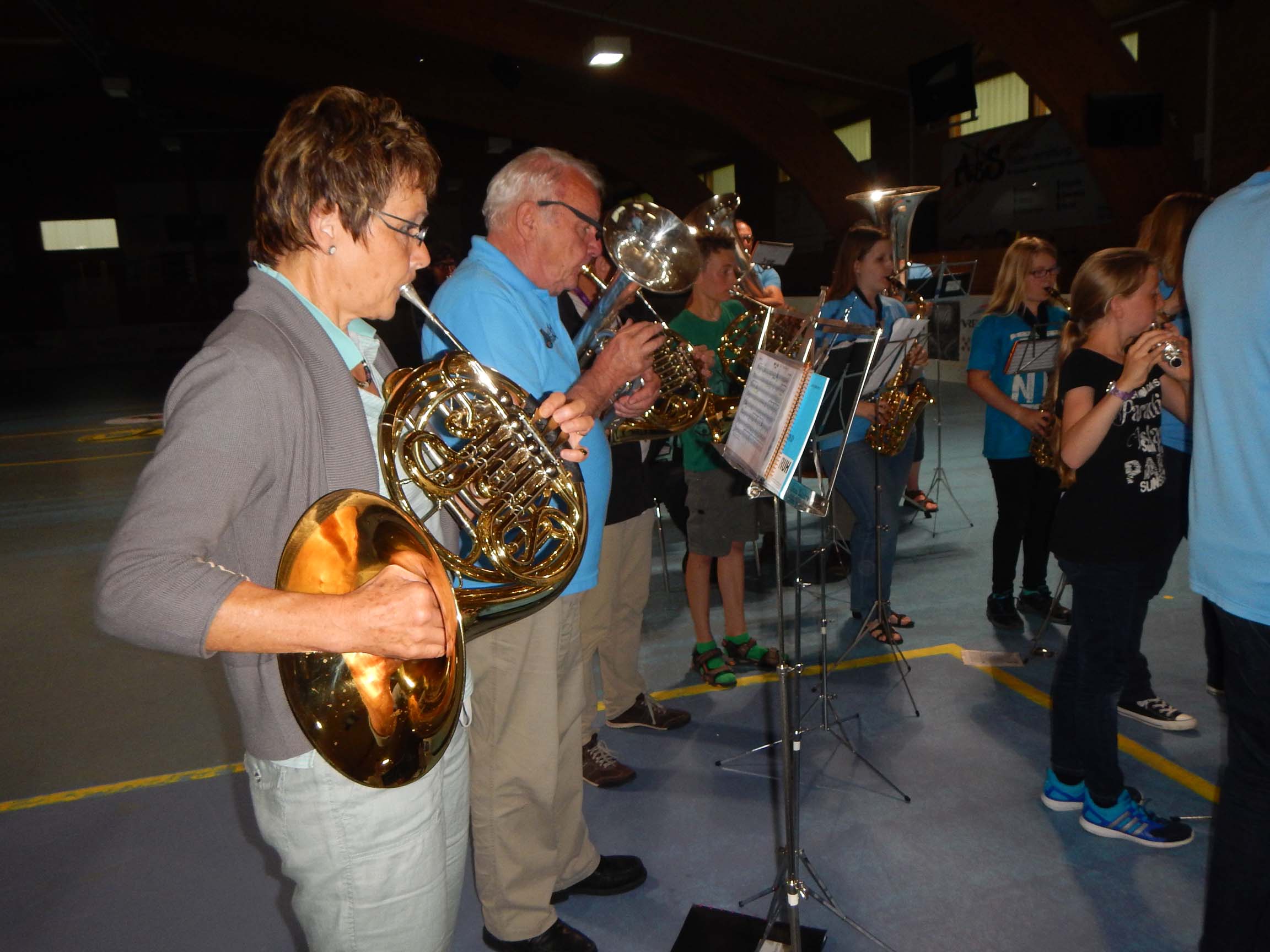 Es- und F-Hörner im Einsatz.